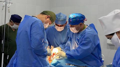 В Хорезме впервые успешно проведена трансплантация печени