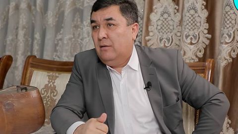 “Образим ҳаётдан олинган”. Еттита помидор ҳақидаги гапи билан мемга айланган актёр Дилмурод Узоқов билан суҳбат