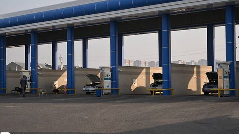 В Узбекистане снова вводятся ограничения на работу метановых заправок