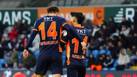 “Башакшеҳир” ҳужумчиси Шомуродов ҳамда Файзуллаевнинг ўйинини юқори баҳолади