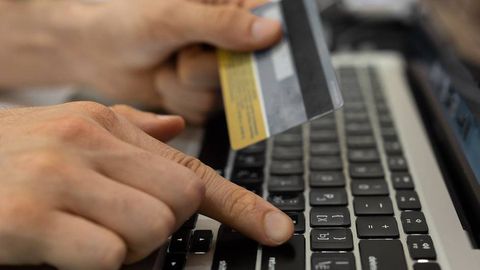 Ўзбекистонда 400 мингдан ортиқ киши ўзига кредит олишни тақиқлади