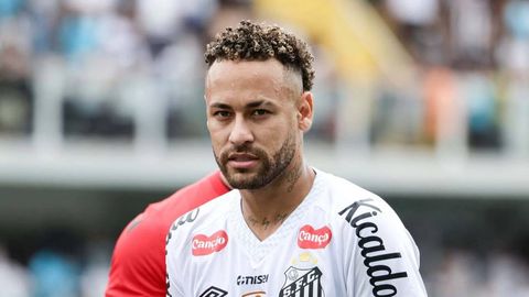 Neymar “Real” futbolchisini dunyodagi eng yaxshi yarim himoyachi deb atadi