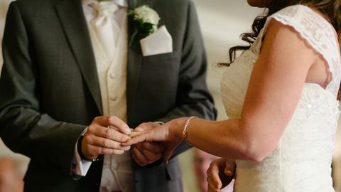 Niderlandiyada ChatGPT’da yozilgan qasamyod sababli bir oilaning nikohi bekor qilindi