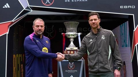 “Барселона” бош мураббийи Флик: “Алонсо билан муносабатларимиз яхши”