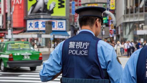 Японияда 2 ёшли бола кир ювиш машинаси ичига тушиб кетиб, вафот этди