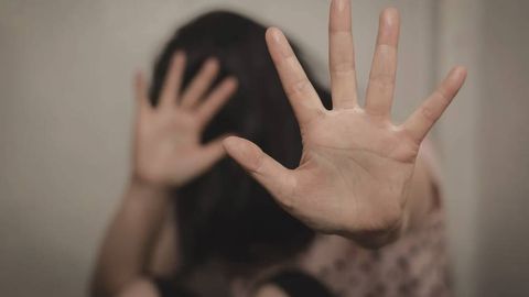 В Фергане 14-летнюю девочку изнасиловали несколько мужчин