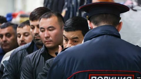 Қирғизистоннинг 35 мингга яқин фуқароси Россиядан депортация қилиниши мумкин