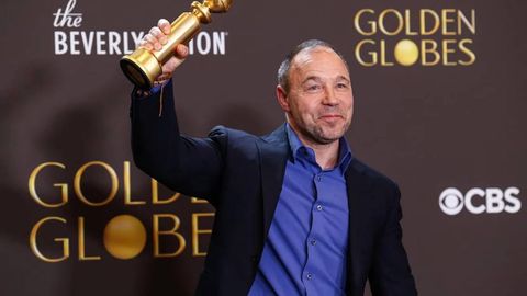 Стивен Грем “Олтин глобус” мукофотини олганидан бир неча соат ўтгач, уни йўқотиб қўйди