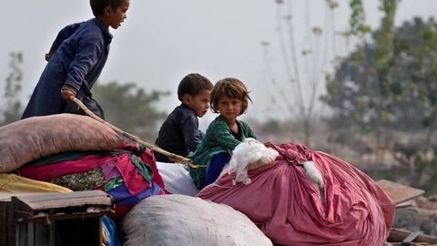 Pokistonda besh oy ichida 130 mingdan ortiq afg‘onistonlik hibsga olindi — BMT