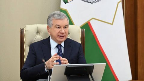 Президент оммавий спорт билан шуғулланувчилар сонини 17 млн нафарга етказиш зарурлигини айтди