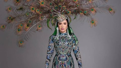 Ирода Исмоилова 41 ёшда: товус рақси билан машҳур бўлган раққосанинг муваффақият йўли