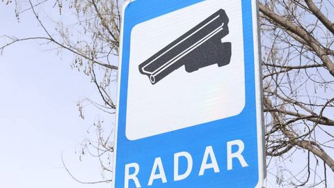 Андижонда уч ўсмир радарни уриб туширди ва каналга ташлаб юборди (видео)