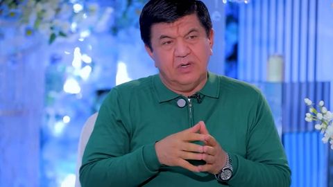 “Erkak va ayolning xatosi — umr yo‘ldoshini boshqalar bilan taqqoslash”. Zokir Ochildiyev ajrimlarga nima sabab bo‘layotgani haqida 