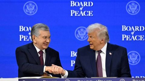 Shavkat Mirziyoyev Donald Tramp bilan “Tinchlik kengashi” bitimini imzoladi