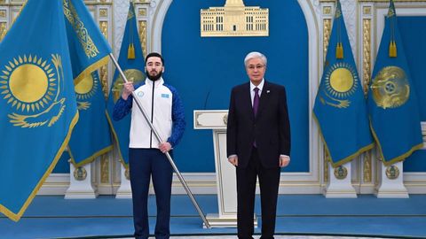 Kazakhstan sends 40 athletes to Winter Olympics and Paralympics as Tokayev presents state flag