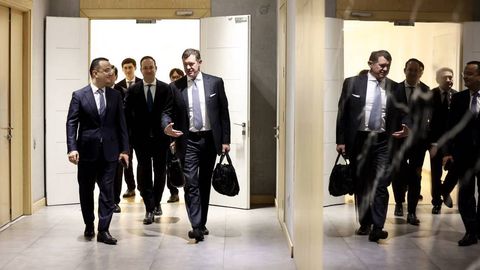 Uzbekistan's MIIT minister meets GIP executive to discuss investment cooperation and capital attraction