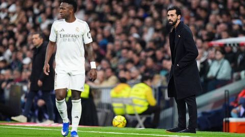 Альваро Арбелоа ҳозирги пайтда дунёнинг энг кучли икки футболчи ким эканлигини айтди