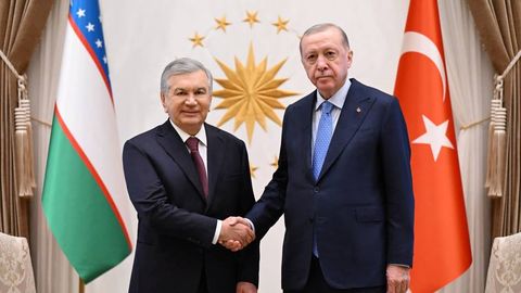 O‘zbekiston va Turkiya prezidentlarining tor doiradagi uchrashuvi boʻlib oʻtdi