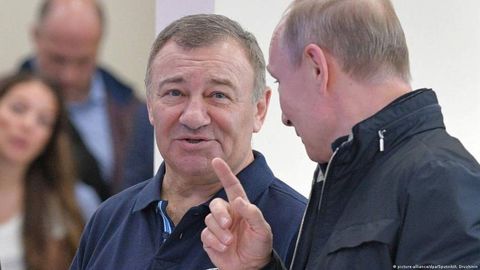 Putinning do‘sti “Domodedovo” aeroportini yarim narxida sotib oldi