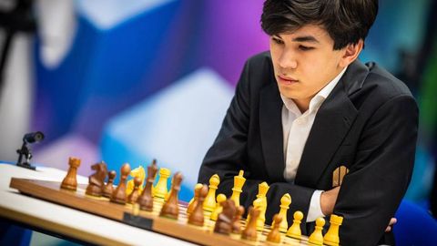 Tata Steel Chess. Sindorov Erigaisini mag‘lub etdi, Abdusattorov mezbon shaxmatchi bilan durang o‘ynadi