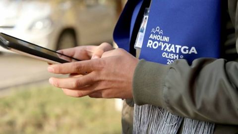 O‘zbekistonda aholini ro‘yxatga oluvchi shaxs shubhali tuyulsa, nima qilish kerak? 