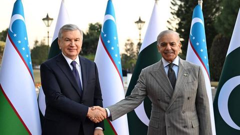 Islomobodda Shavkat Mirziyoyevni rasmiy kutib olish marosimi boʻlib oʻtdi