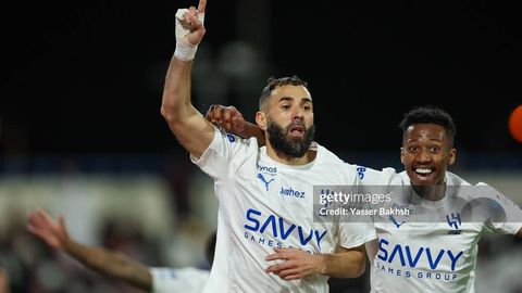 Benzema “Al-Hilol” safidagi debyutida xet-trik qayd etdi