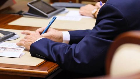 O‘zbekiston va Vengriya o‘rtasida jinoyatchilarni ushlab berishga oid qonun maʼqullandi