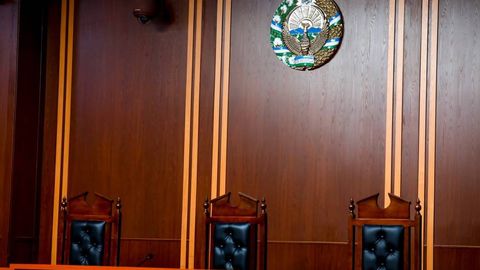 Ўзбекистонда маъмурий суд қарорлари ижросини таъминламаган раҳбарлар жаримага тортилиши мумкин