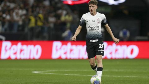 “Arsenal” hamda “Chelsi” 100 mln yevrolik futbolchi uchun kurash olib bormoqda