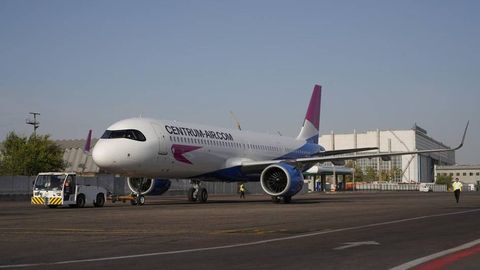 Centrum Air’нинг Урганч—Тошкент рейсида жой етмай қолди. Чиптаси бор 12 киши қолиб кетди