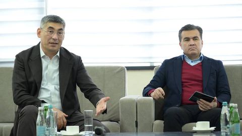 Экобоғлар, тирбандлик ва “нуқтали қурилишлар” — Тошкент инфратузилмасига оид масалалар муҳокама қилинди