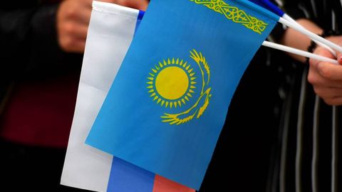 Qozog‘istonning yangi Konstitutsiyasida rus tilining ta’rifi o‘zgartiriladi