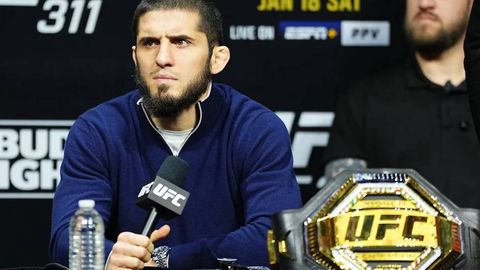 UFC чемпиони Ислом Махачев футболдаги энг чиройли гол қайси эканлигини айтди