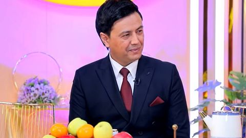 “Ayoldir u” qo‘shig‘i bilan tanilgan Doniyor G‘oipov 20 yildan beri san’atda ekanligi haqida so‘zlab berdi