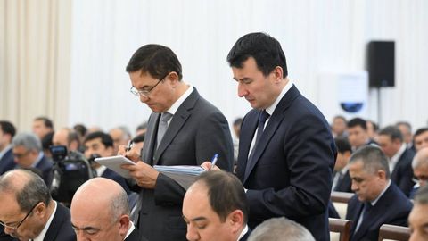 Маҳаллий корхоналар учун хом ашё импортига божлар тўлиқ қайта кўриб чиқилади