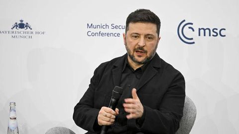 Zelenskiy ikki oylik sulh evaziga saylov oʻtkazishga tayyorligini aytdi