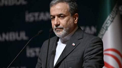 Эрон ташқи ишлар вазири Мюнхен хавфсизлик конференциясини “цирк” деб атади