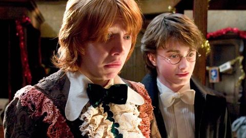 Ўринсиз ҳазиллар ва тинимсиз ўзгарадиган Ҳогвартс: мухлислар “Гарри Поттер”да кўришни истамайдиган жиҳатлар