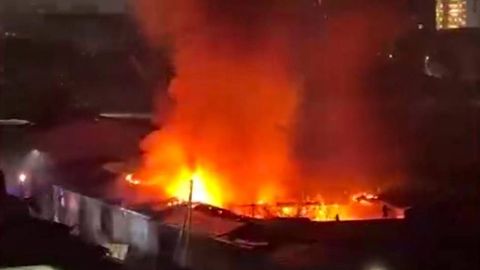 Тошкентдаги ҳовлида содир бўлган ёнғинда аёл ва унинг икки фарзанди вафот этди