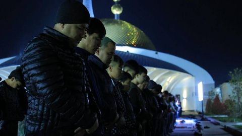В Узбекистане объявили время таравих-намаза во время Рамазана