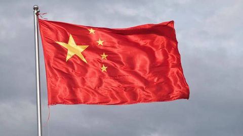 Хитойда оиласи хорижда яшайдиган амалдорларга нисбатан чекловлар кучайтирилди