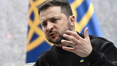 “Биз Россия эмасмиз” — Зеленский сайлов ўтказиш талабига кескин жавоб қайтарди