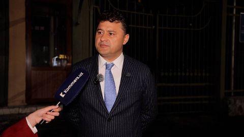 Humans ishi: sudga kelmayotgan Dobrinin Humans dasturiy taʼminotini Germaniyada ishlatayotgani aytilmoqda