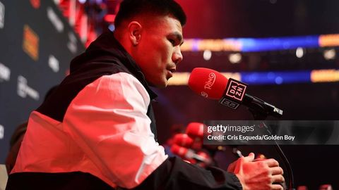 “Чиройли ғалабага тайёрман” — Бектемир Мелиқўзиев ганалик рақибга қарши жанг ҳақида