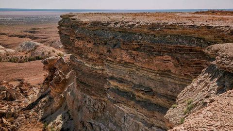 В местах, напоминающих марсианский ландшафт в Приаралье и на Устюртском плато, появятся зоны глэмпинга