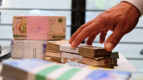 So‘m yanvarda 1,4 foizga qadrsizlandi — Markaziy bank