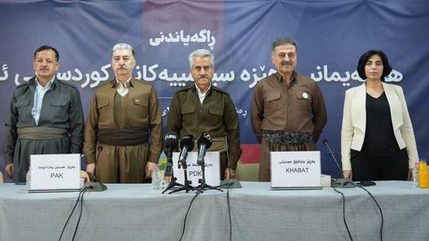 Бешта курд гуруҳи Эрондаги режимга қарши коалиция тузди