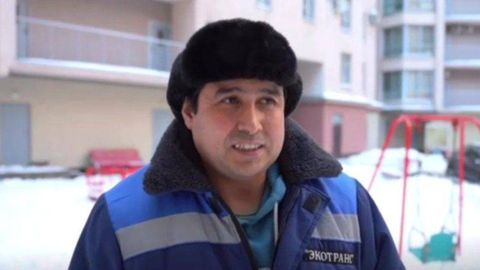 Узбекистанцу, спасшему ребёнка в Санкт-Петербурге, вручили 1 млн рублей