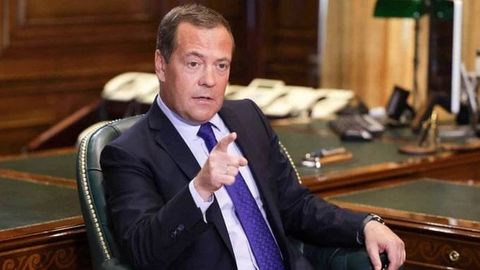 Medvedev Ukraina, Britaniya va Fransiyaga yadroviy zarba berish bilan tahdid qildi